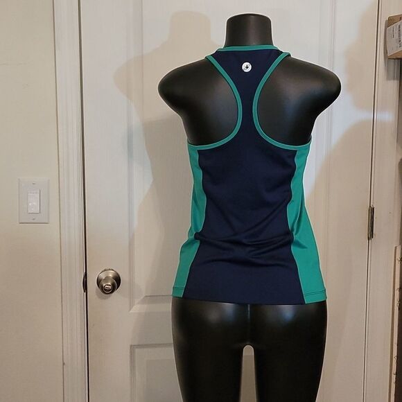 BRAND NEW AERIE F.I.T TOP WITH BUILT IN SPORT BRA - Picture 6 of 14